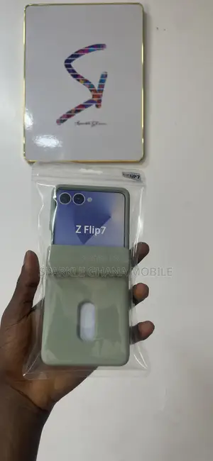Samsung Galaxy Z Flip Green Phone Case