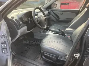 Hyundai Elantra Touring Automatic 2009 Black