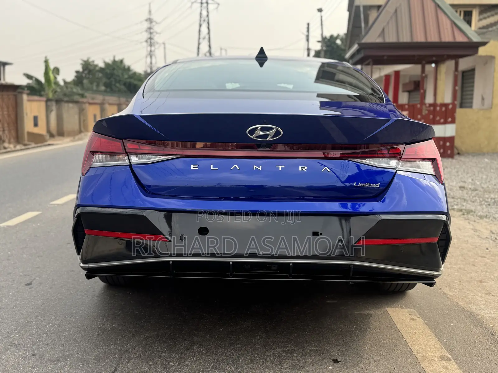 Hyundai Elantra Limited 2024 Blue