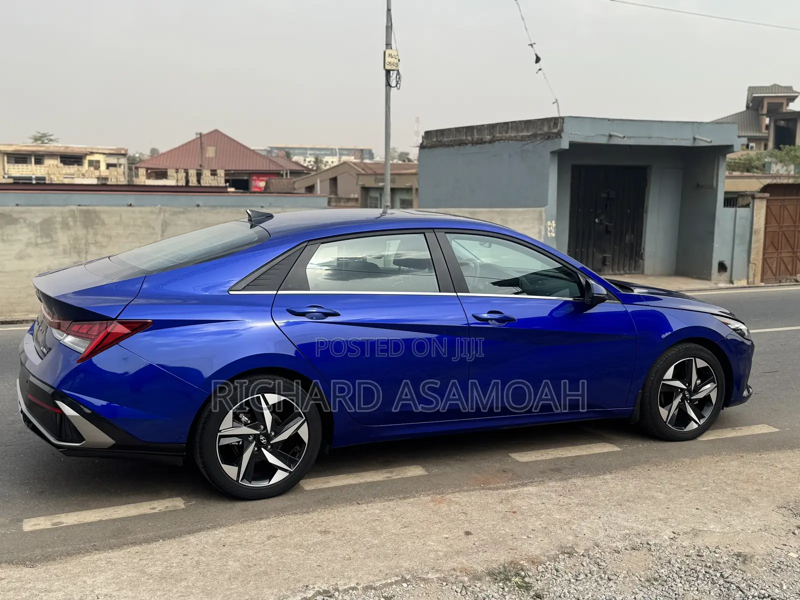 Hyundai Elantra Limited 2024 Blue