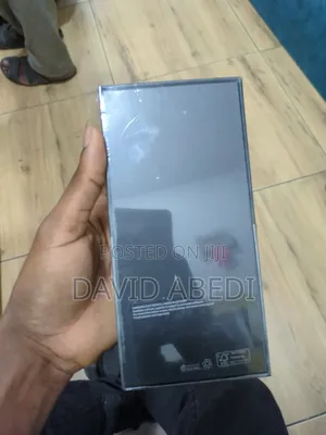 New Samsung Galaxy S20+ 5G 128 GB Black