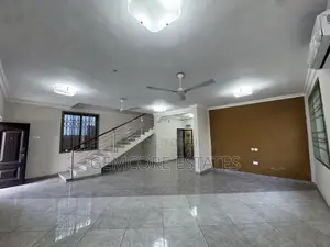 4bdrm House in School Junction, Adjiriganor for rent