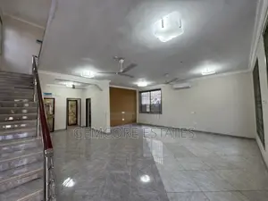 4bdrm House in School Junction, Adjiriganor for rent