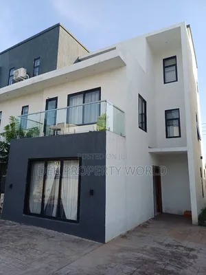 4bdrm House in Haatso for sale