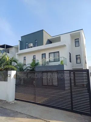 4bdrm House in Haatso for sale
