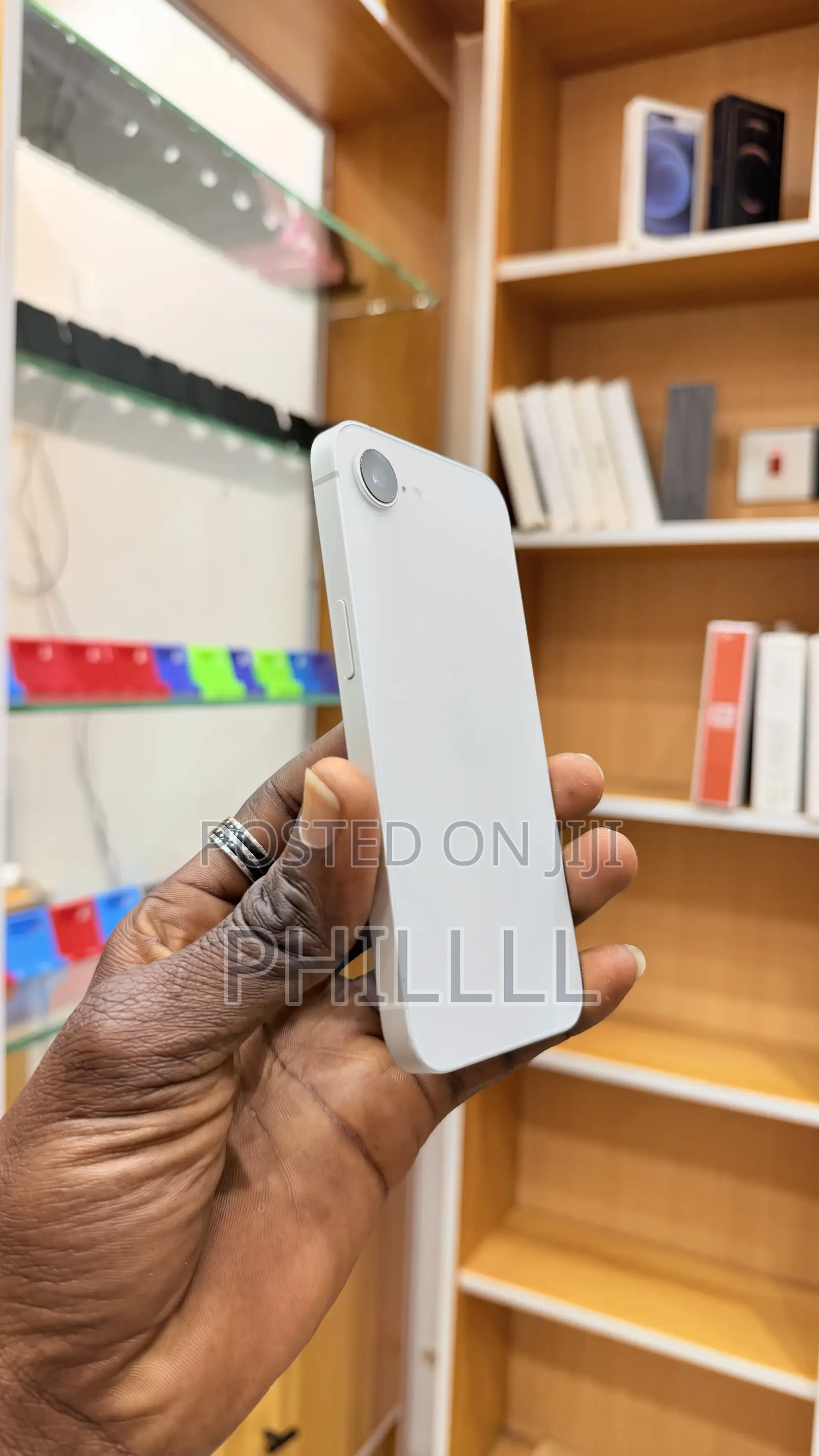 Apple iPhone 16e 128 GB White
