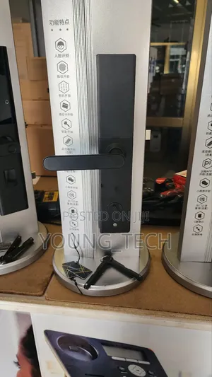Smart Biometric Door Lock- Handle Type