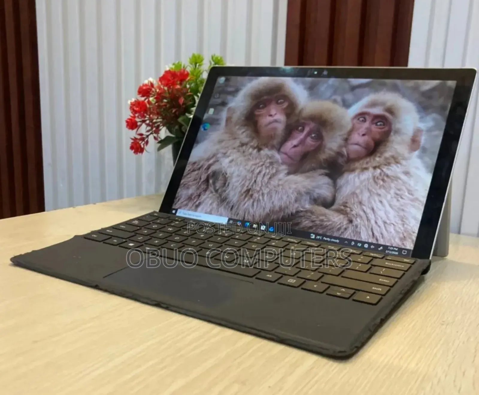 Laptop Microsoft 4GB Intel SSD 256GB