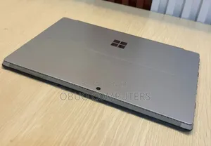 Laptop Microsoft 4GB Intel SSD 256GB
