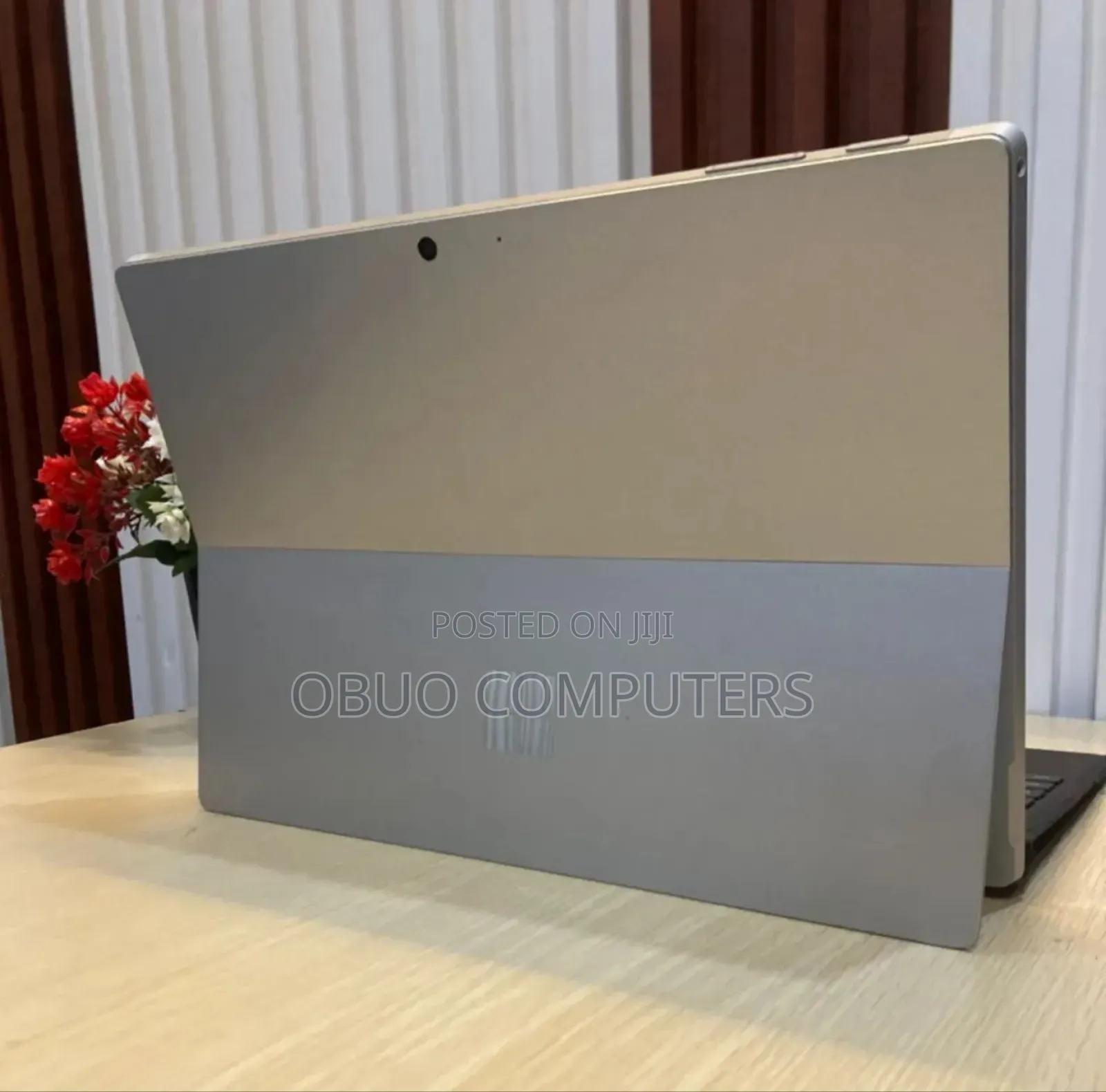 Laptop Microsoft 4GB Intel SSD 256GB