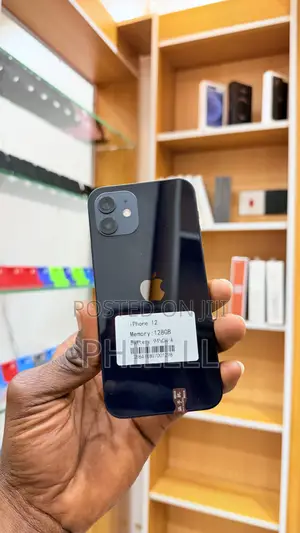 Apple iPhone 12 128 GB Black