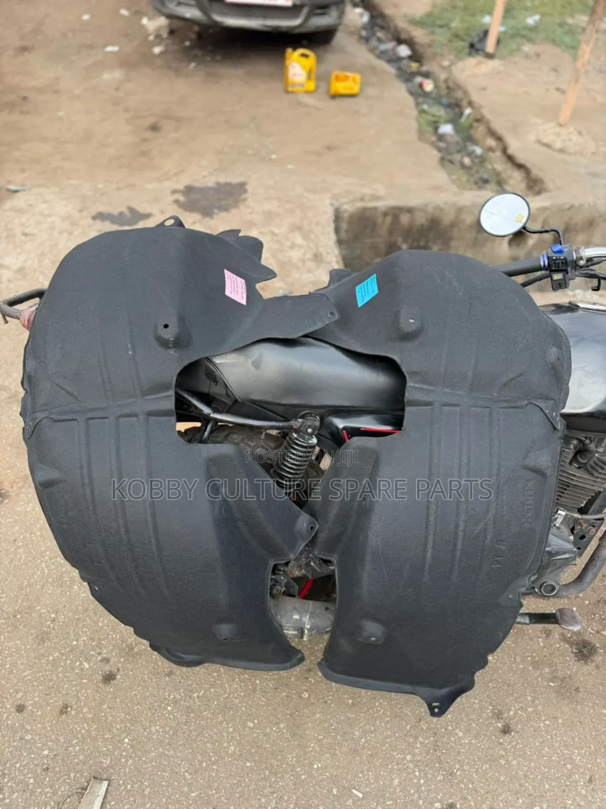 Original Honda Crv Back Woolen Mudguard Available For All Cars