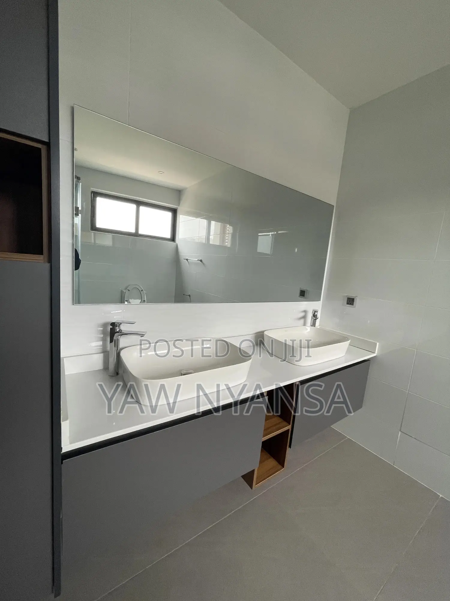 4bdrm Duplex in Bn Estate, Oyarifa for sale
