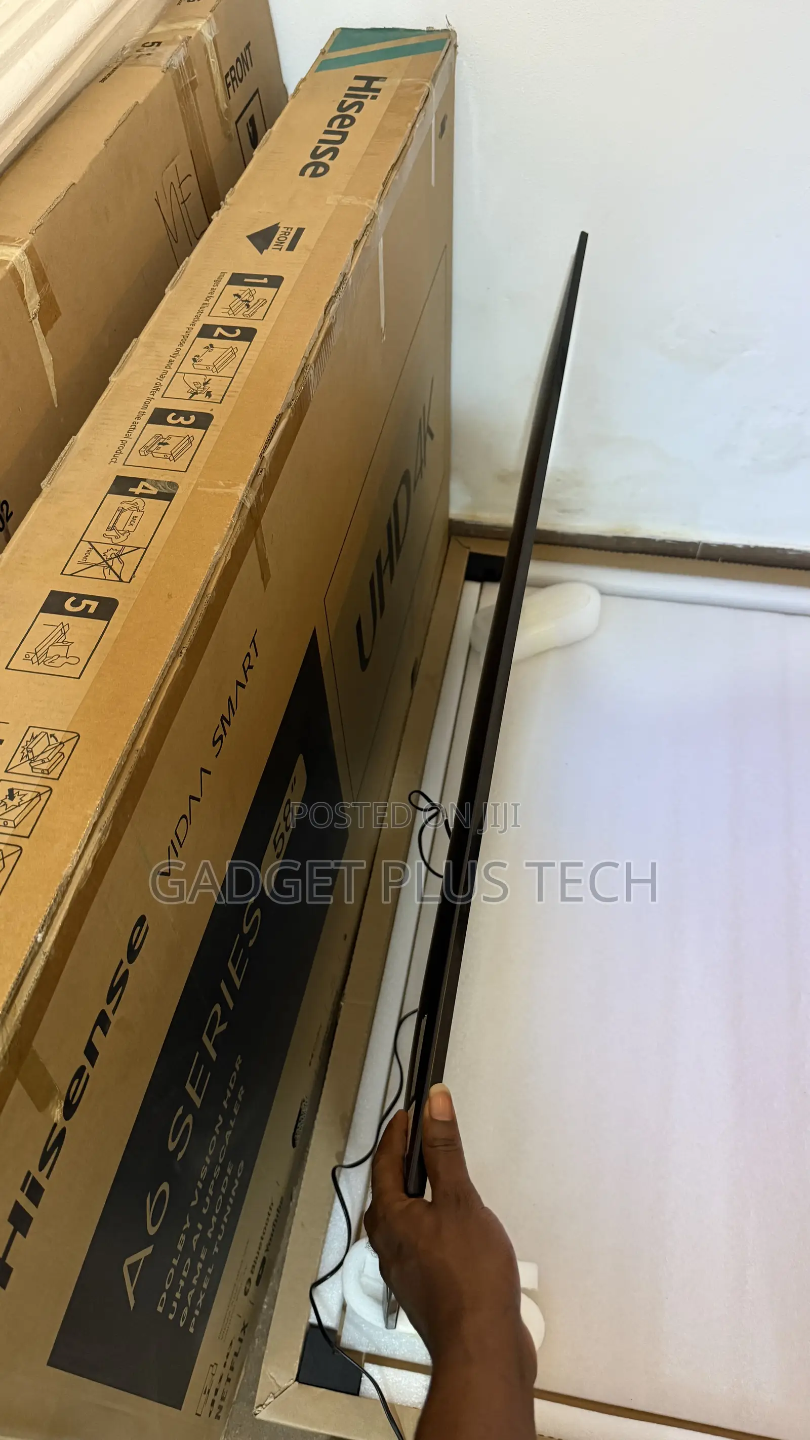 2021/22 50” Samsung Airslim Crystal Smart Tv
