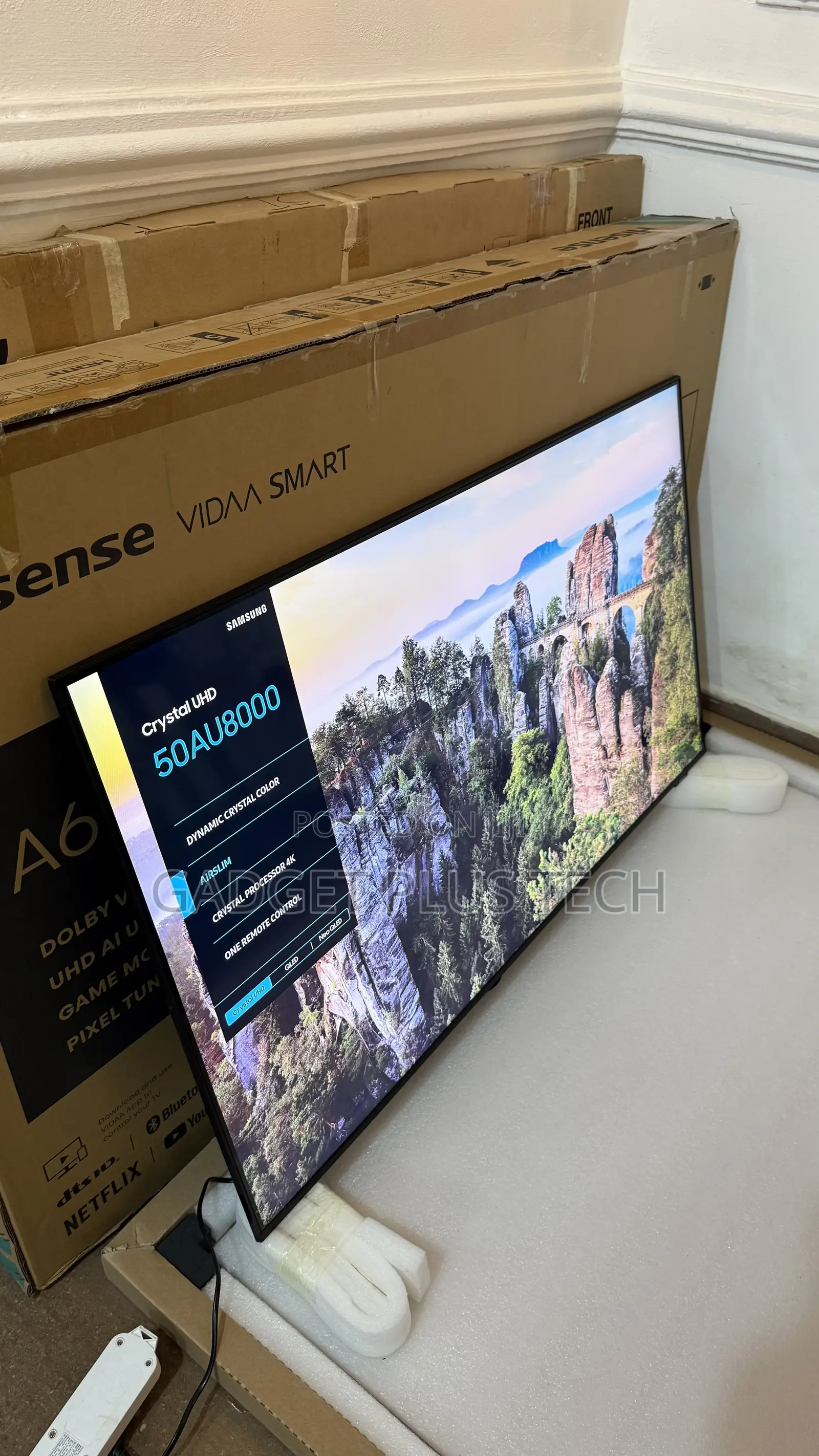 2021/22 50” Samsung Airslim Crystal Smart Tv