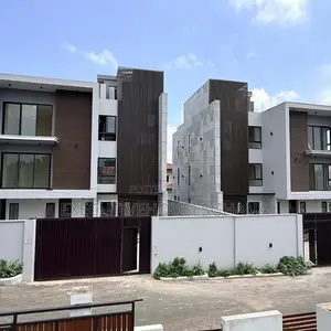 3bdrm Penthouse in Executivehousesghana, Cantonments for rent