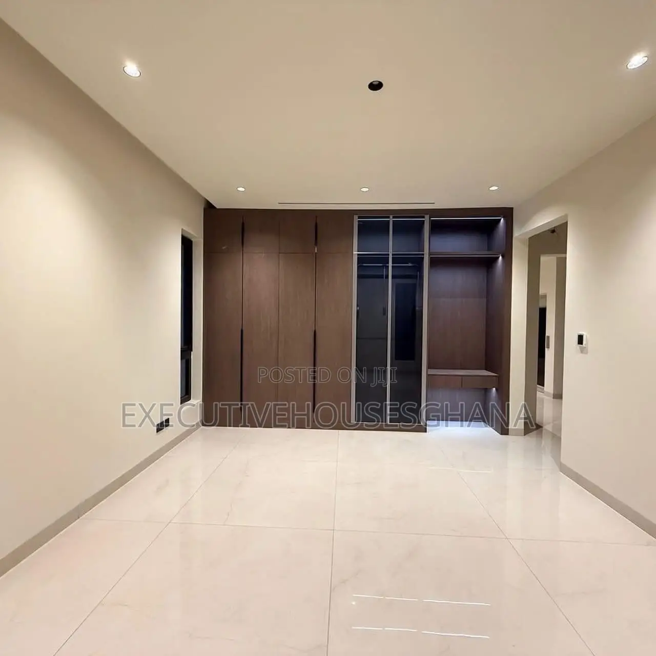 3bdrm Penthouse in Executivehousesghana, Cantonments for rent