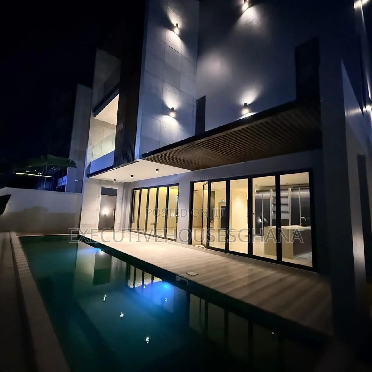 3bdrm Penthouse in Executivehousesghana, Cantonments for rent