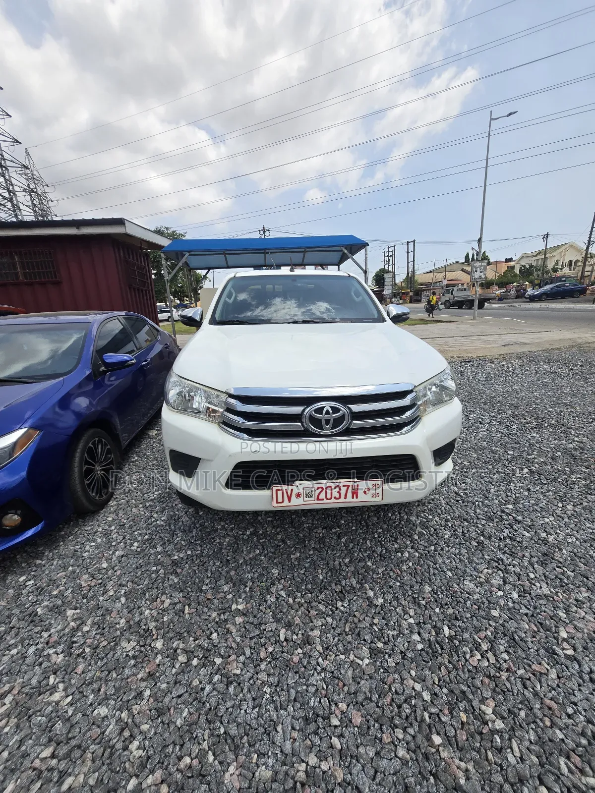 Toyota Hilux SR 4x4 2018 White