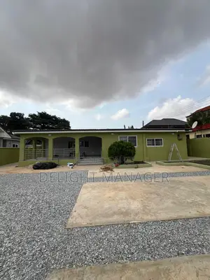 4bdrm Mansion in Delight Estate, Tesano for rent