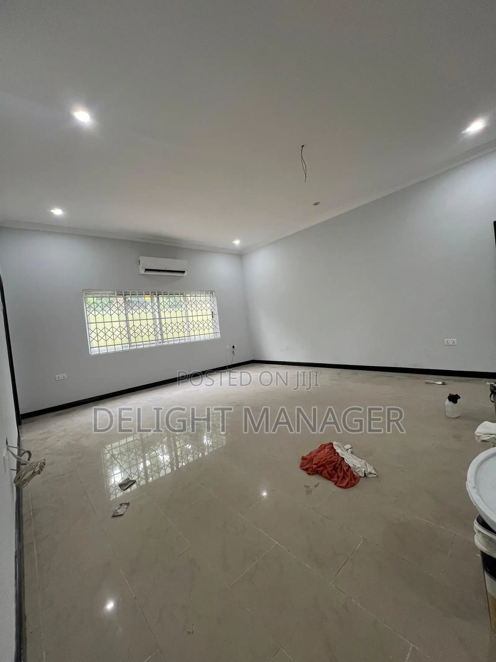4bdrm Mansion in Delight Estate, Tesano for rent