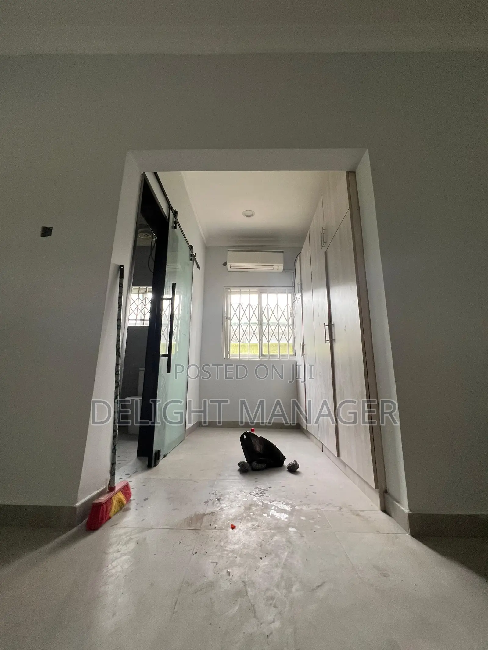 4bdrm Mansion in Delight Estate, Tesano for rent