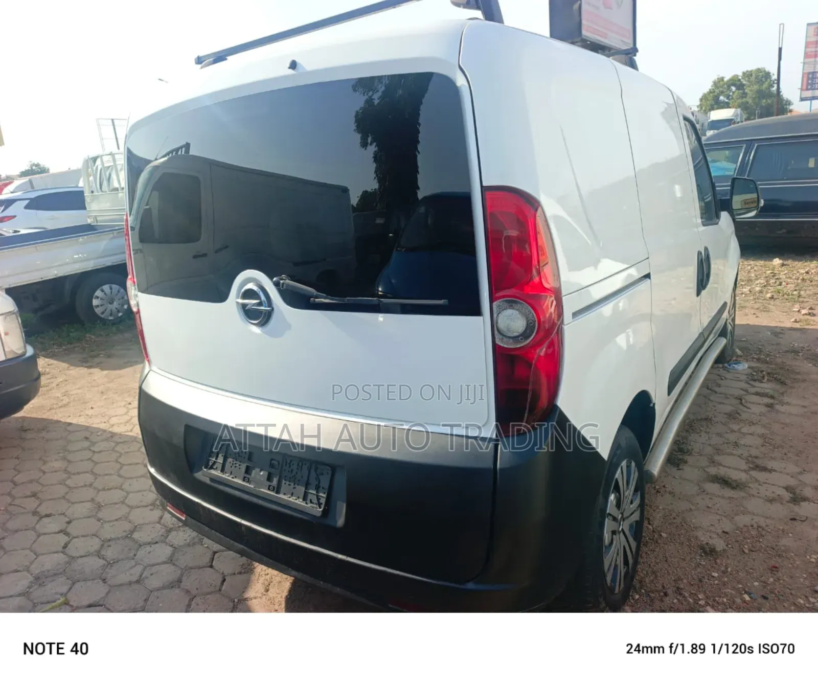 Opel Vivaro 2015 White