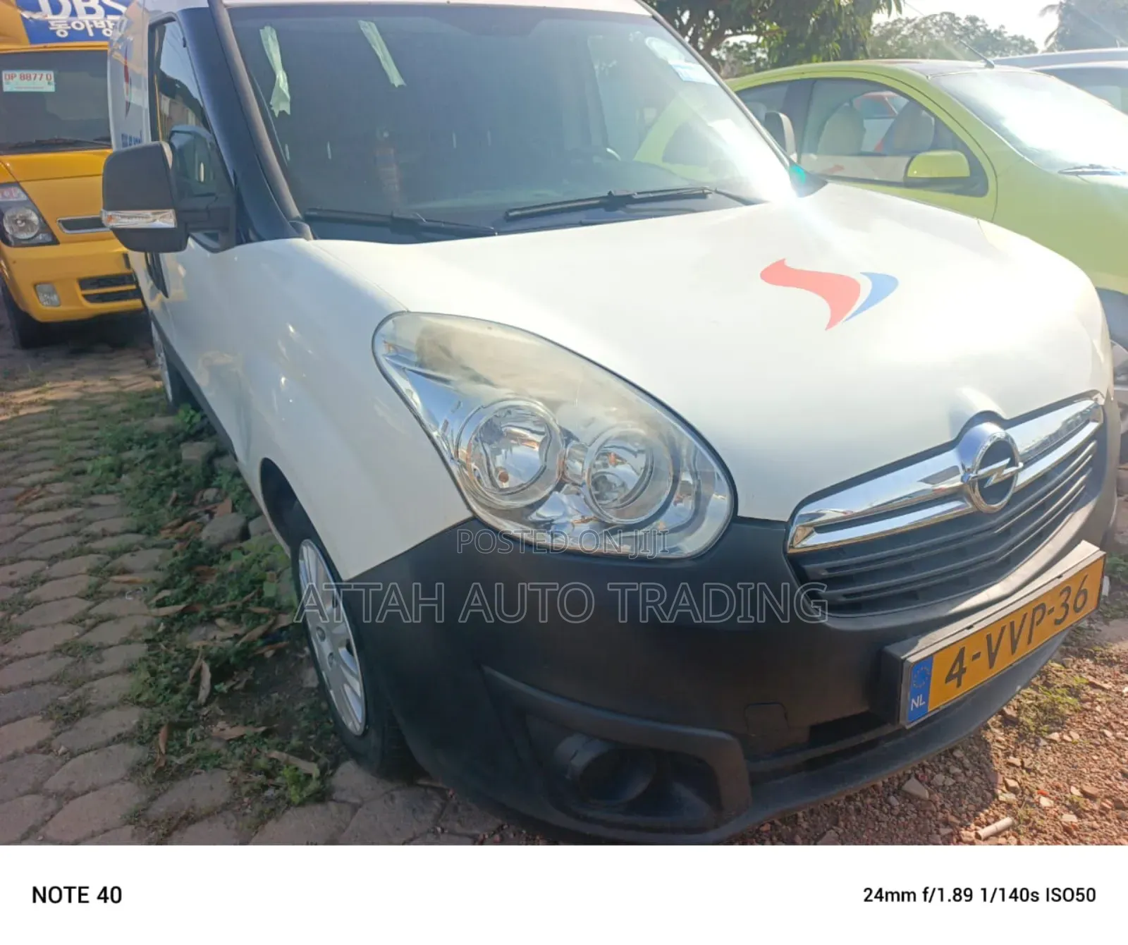 Opel Vivaro 2014 White