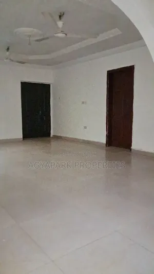 4bdrm House in Kwabenya Acp for rent