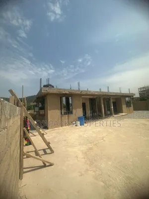 2bdrm Apartment in Pokuase Mayera for sale