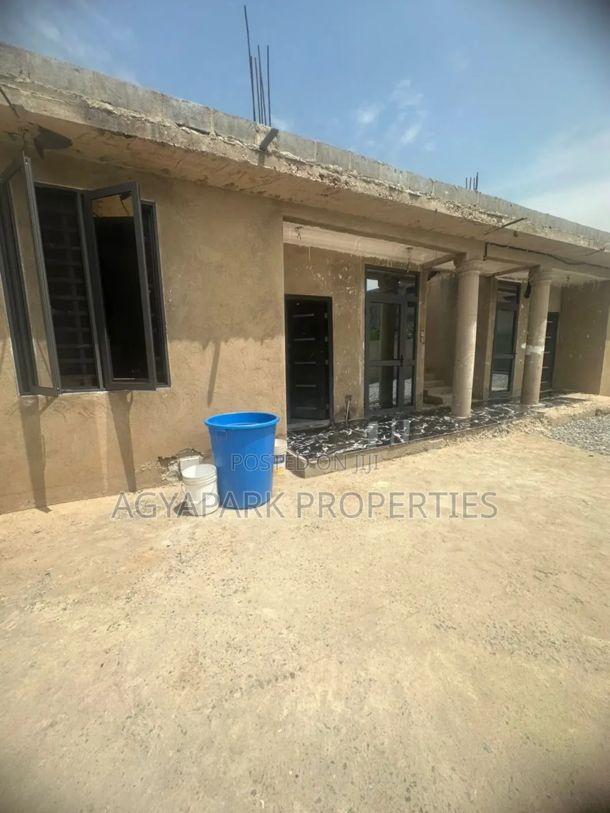 2bdrm Apartment in Pokuase Mayera for sale