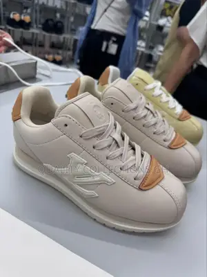 Lv Cream Sneaker