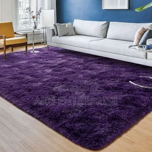 Hairy And Fluffy Center Carpet