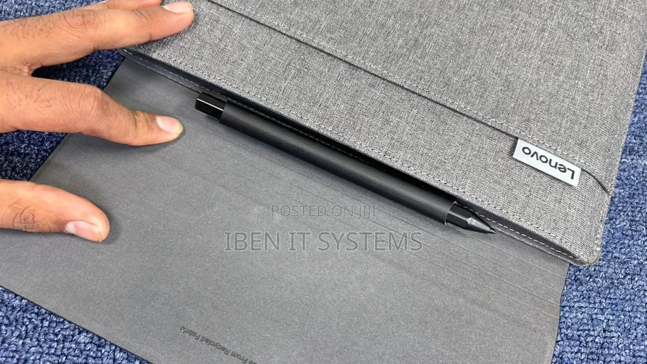 Laptop Lenovo Yoga Book 9i 16GB Intel Core i7 SSD 1T