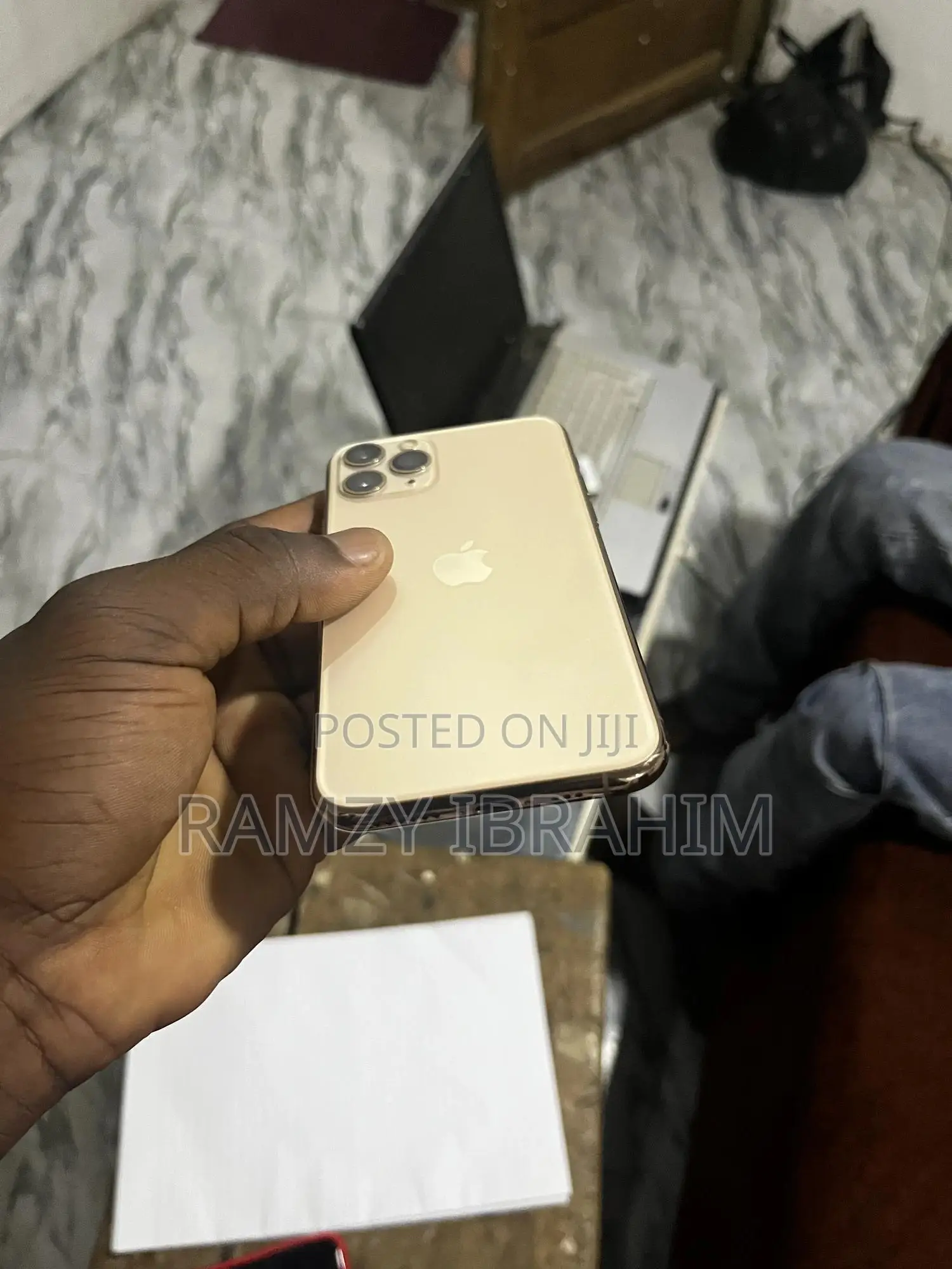 Apple iPhone 11 Pro 64 GB Gold
