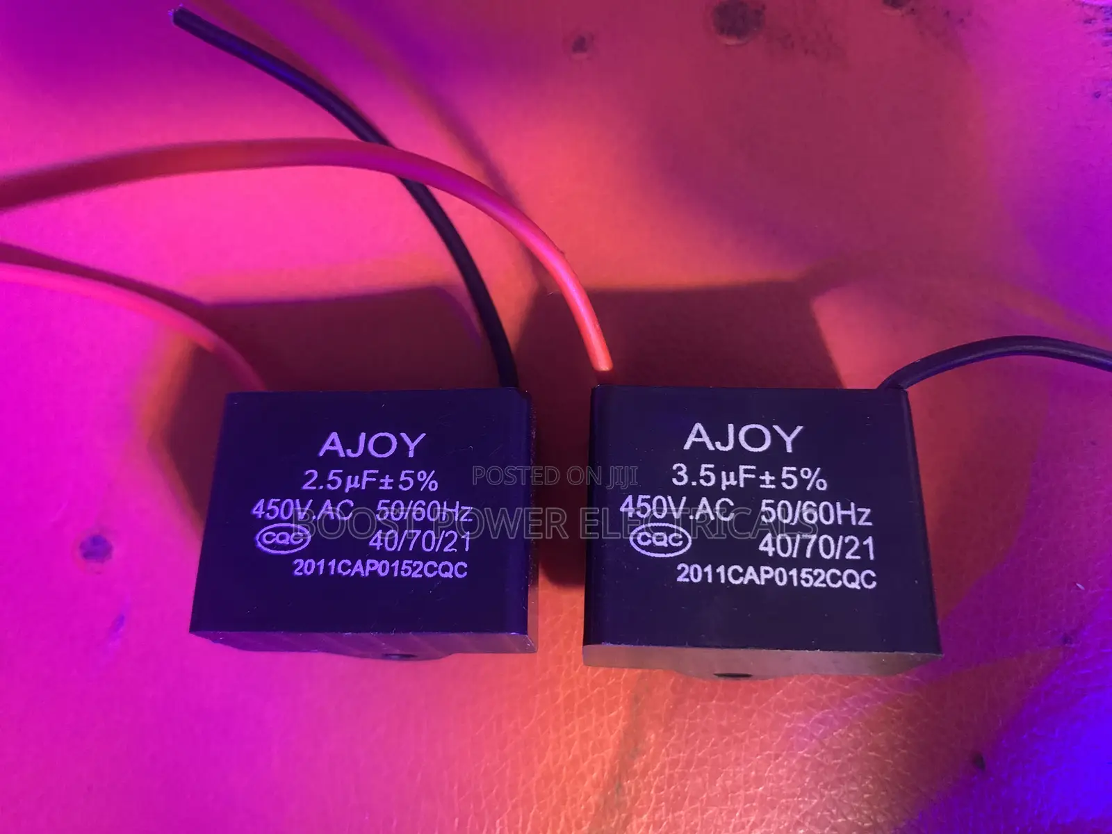 Black Fan Capacitor 2.5uf, 3.5uf (100pcs in Pack)