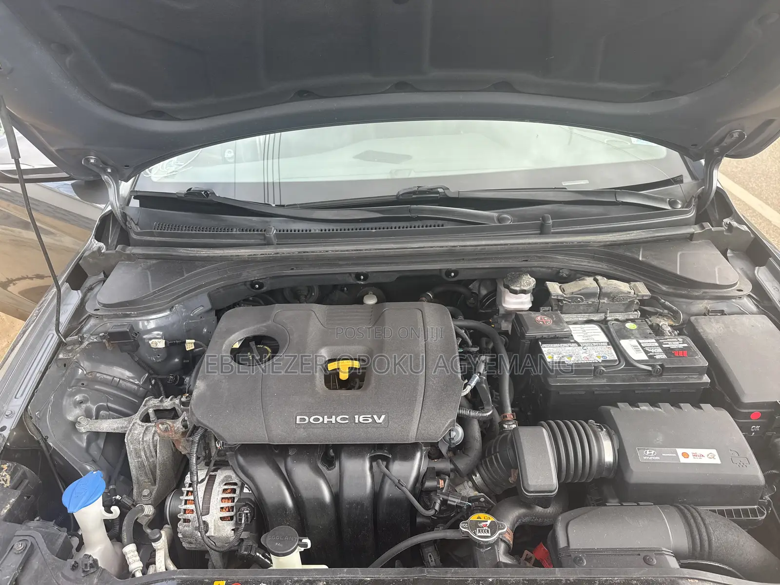 Hyundai Elantra Limited Sedan FWD (2.0L 4cyl 6A) 2017 Gray