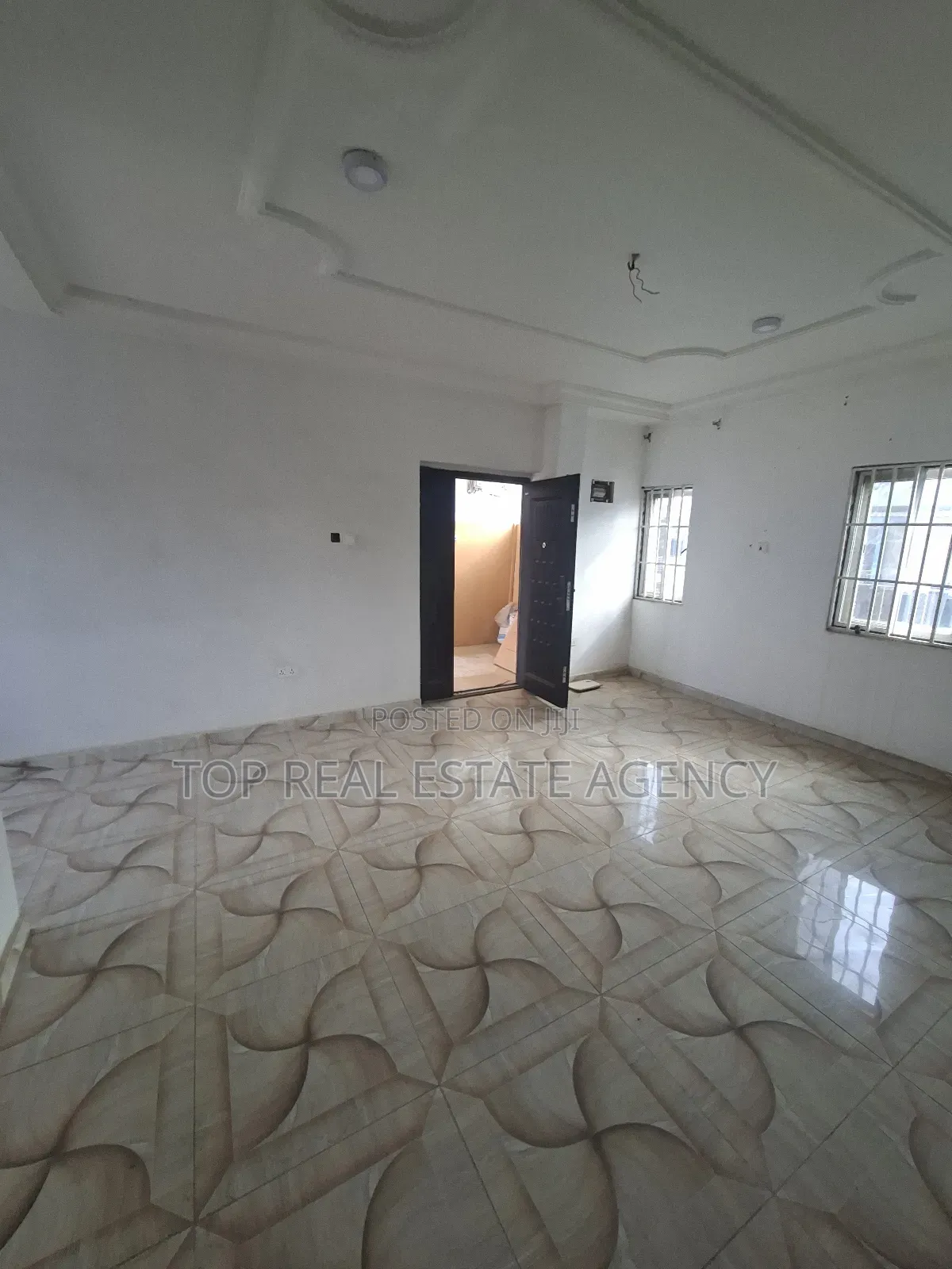 2bdrm Apartment in Pillar 2, Dome for rent