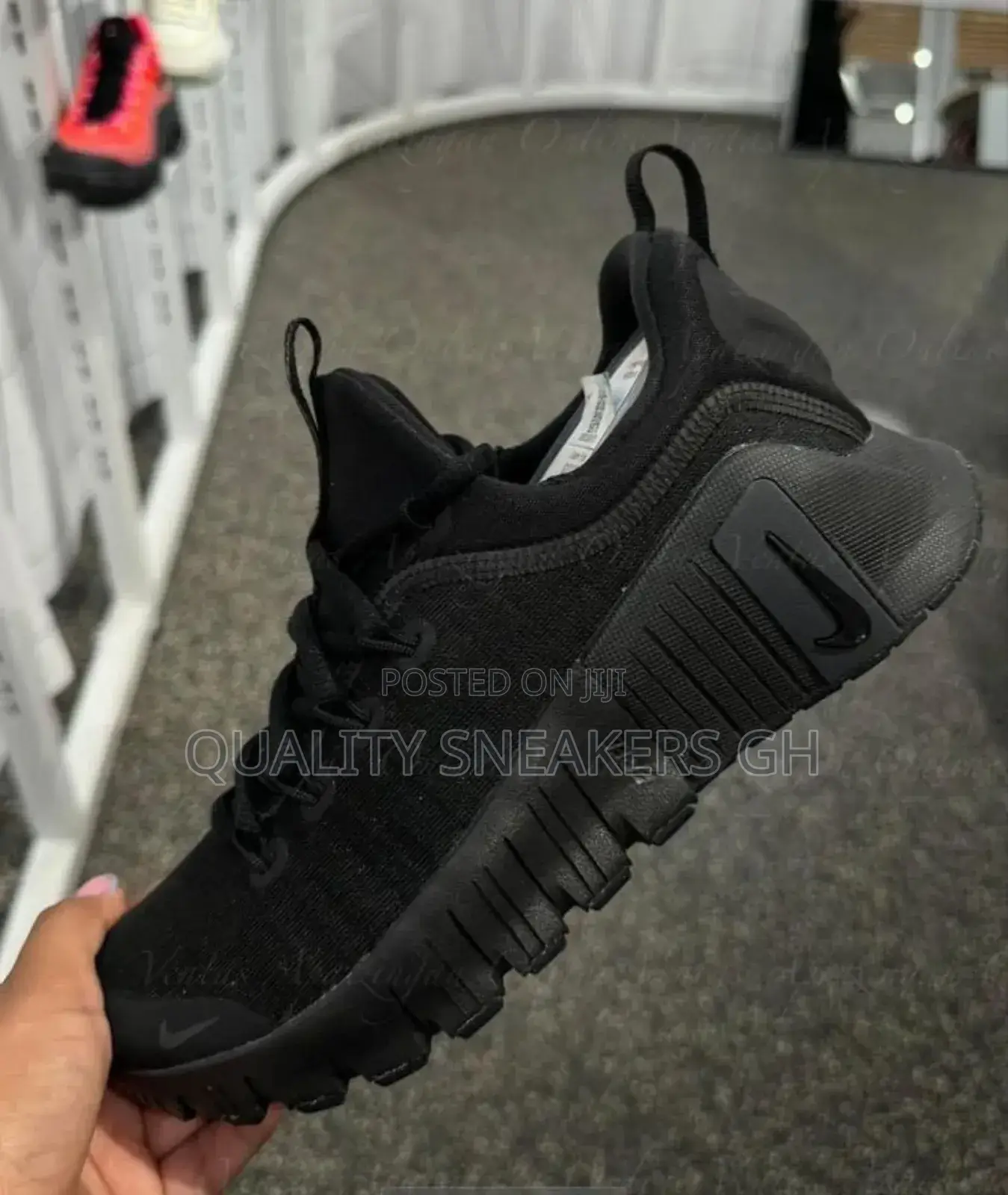 Black Air Metcom