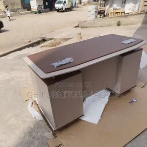 Single Desk
