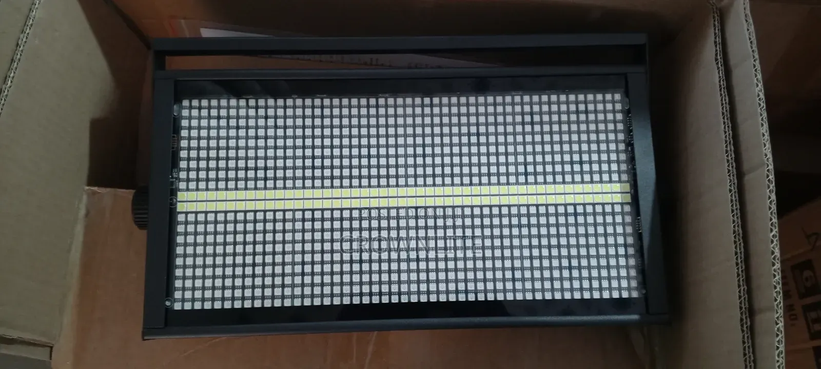 Strobe Light RGBW 1000w