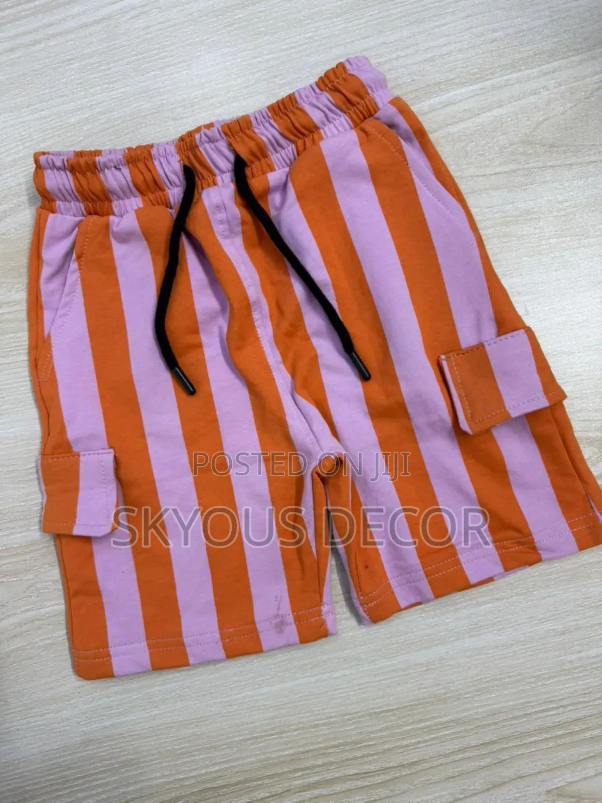 Side Pockets Lemon Green With Orange and Purple Colour 1-10years