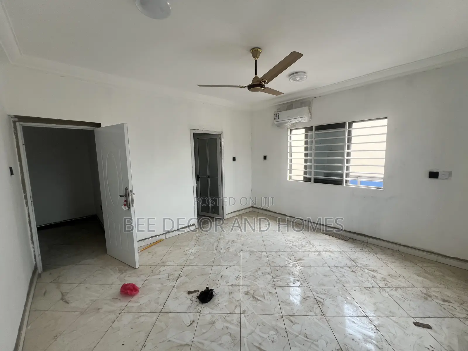 3bdrm House in Bee Decor & Homes, Ashomang Estate for sale