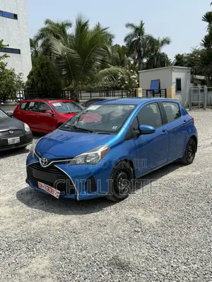Toyota Yaris LE Hatchback 3dr 2016 Blue
