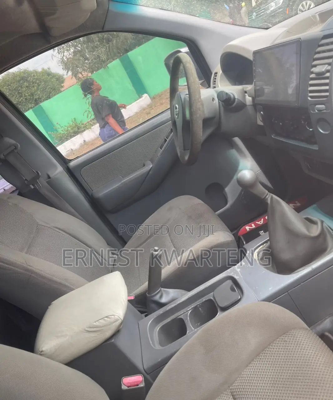 Nissan Navara 2012 White