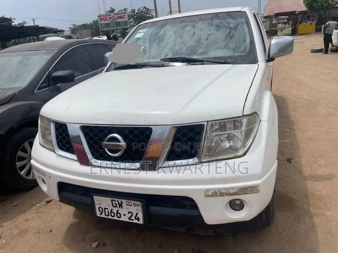 Nissan Navara 2012 White