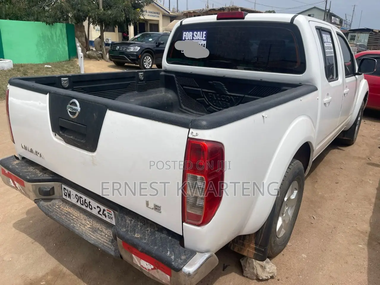 Nissan Navara 2012 White
