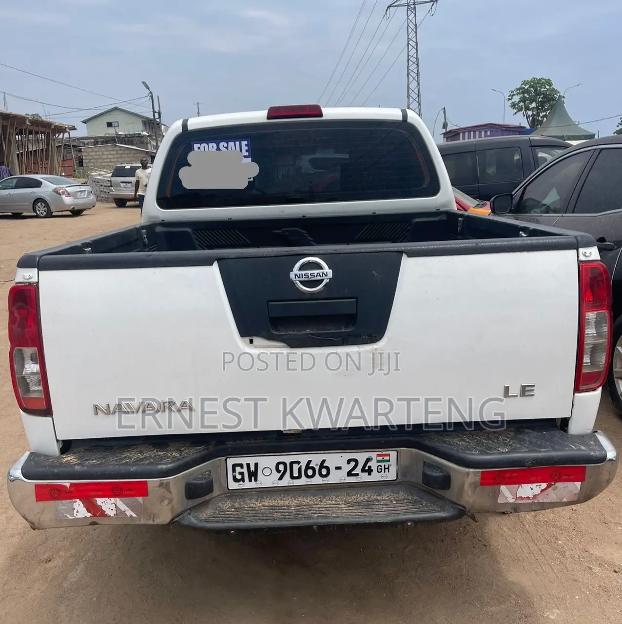 Nissan Navara 2012 White