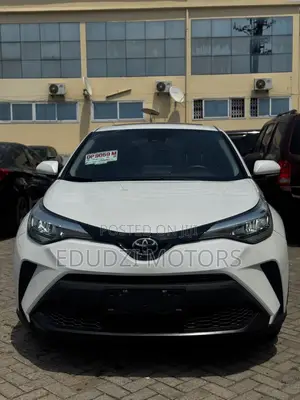Toyota C-HR Limited 2022 White