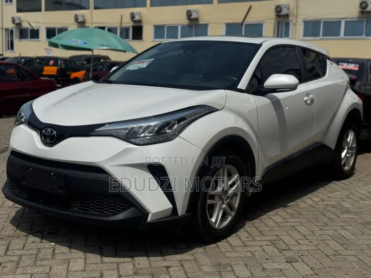 Toyota C-HR Limited 2022 White